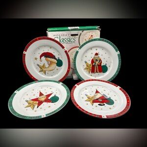 Vintage NOS 1990’s Signature House Santa Holiday Dessert Small Plates 7.5"